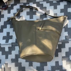 Universal thread good co